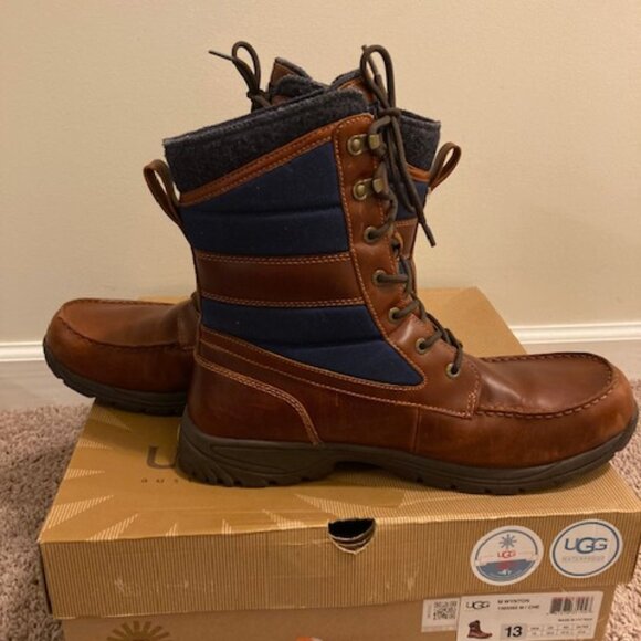 Ugg Wynton Brown Navy Leather Boots (Nearly NEW) - Picture 6 of 10